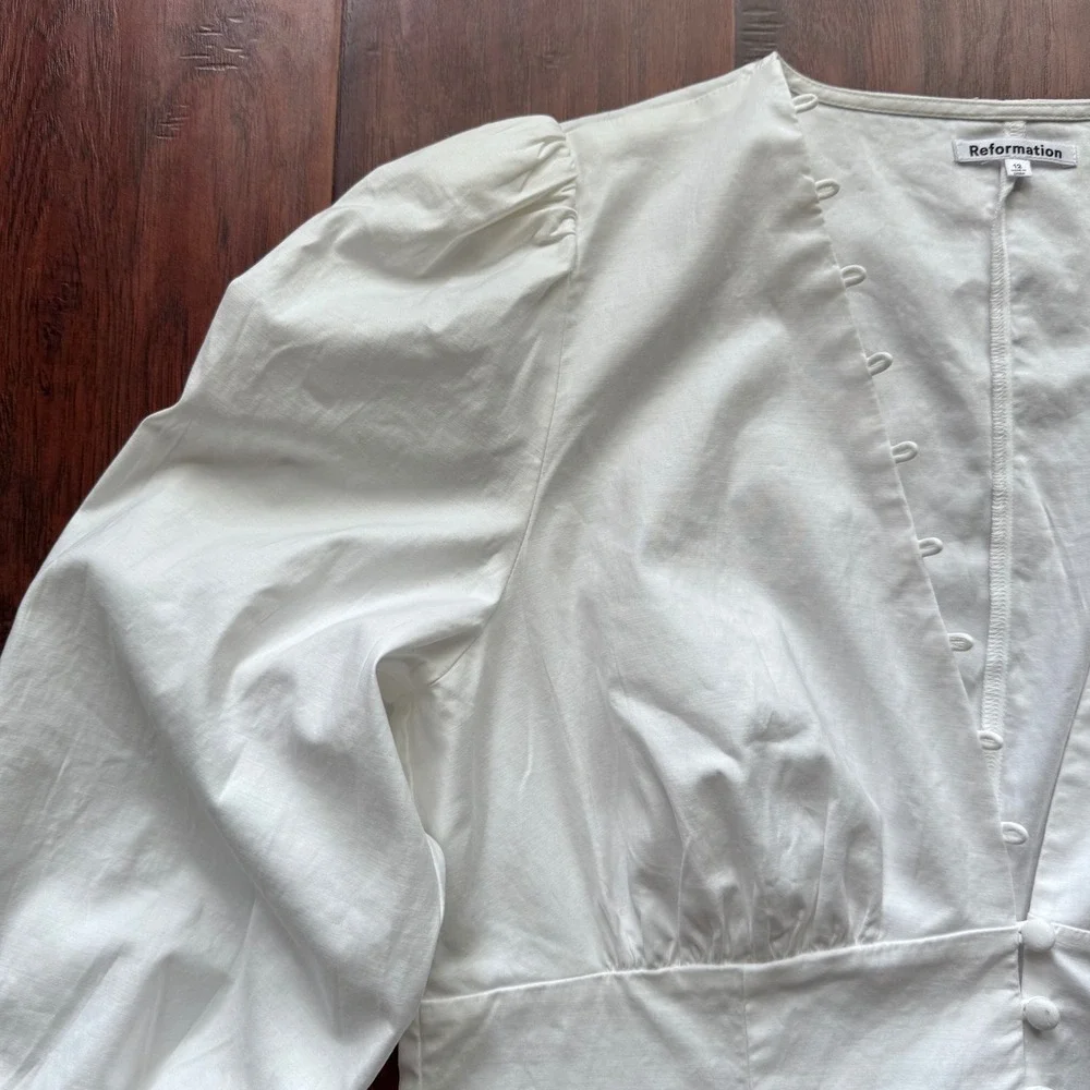 Reformation White V-Neck Puff Sleeve Button Front Top Blouse Sz 12 Cottagecore